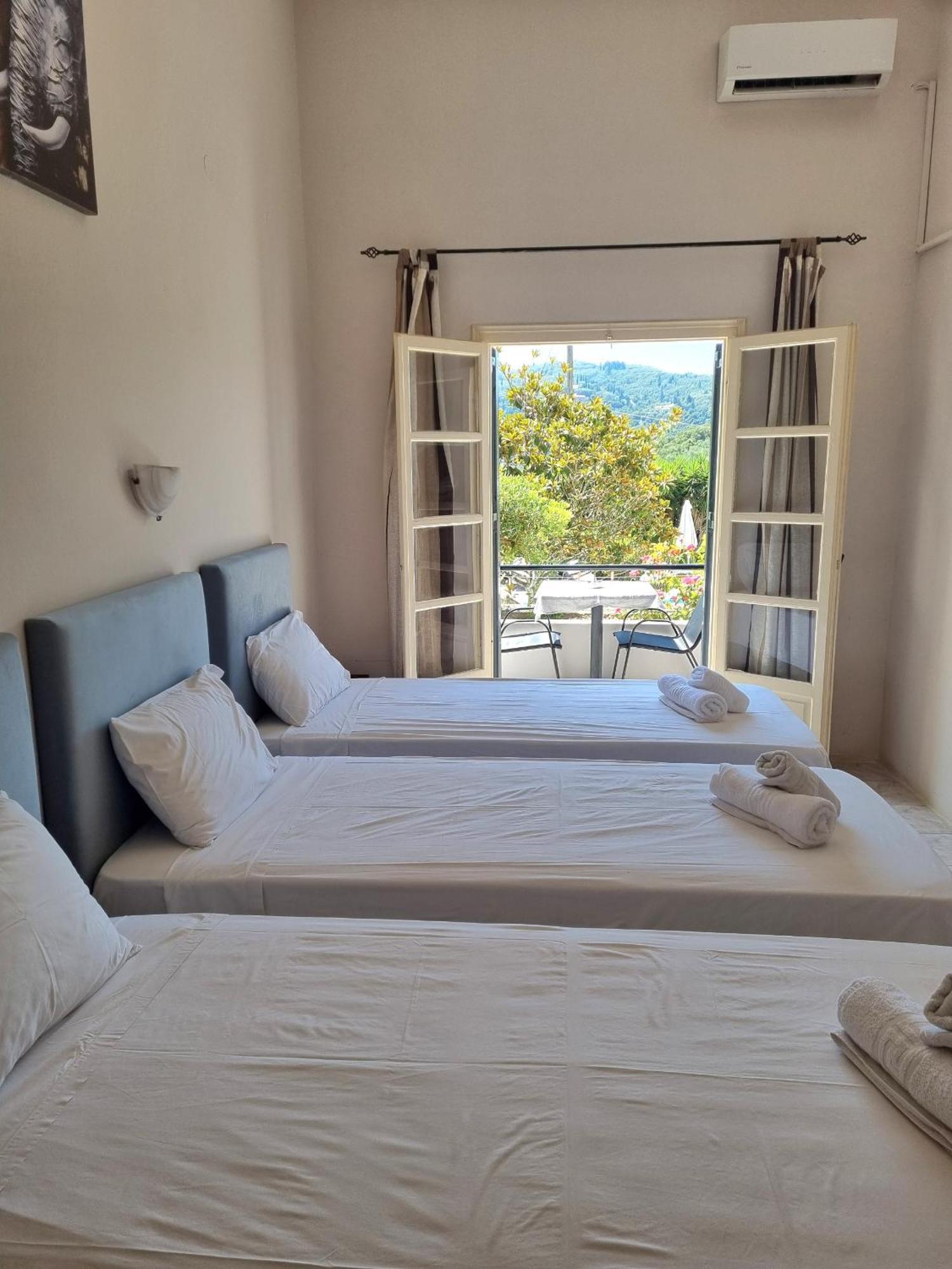 Irida Studios And Suite Παλαιοκαστρίτσα Εξωτερικό φωτογραφία